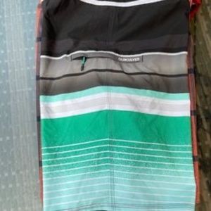 Mens Everyday Stripe Boardshorts Size 38